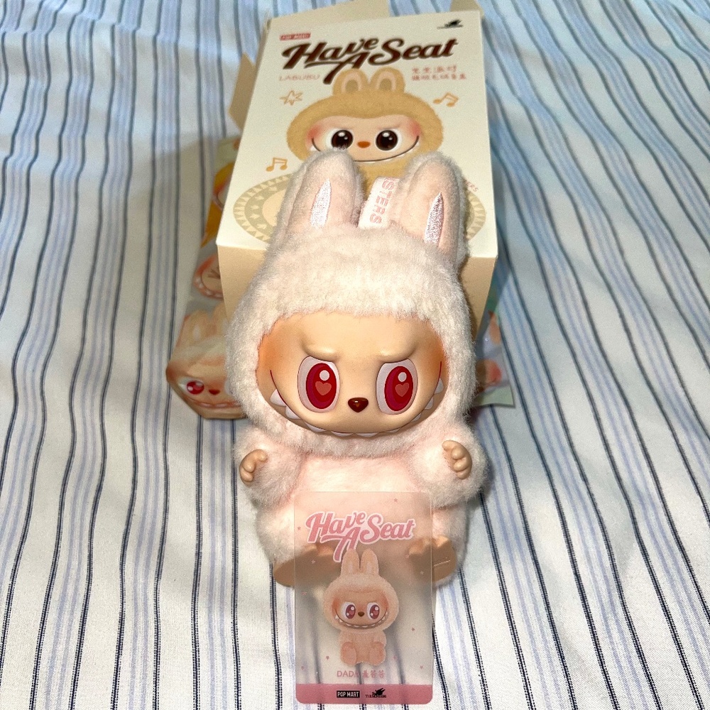 AUTHENTIC Pop Mart Labubu The Monsters Have a Seat DADA Vinyl Plush